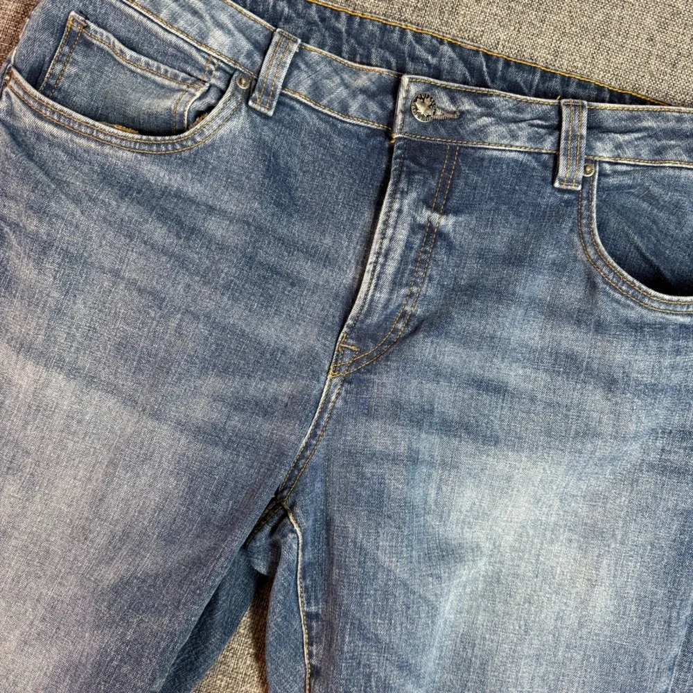 Mens Buffalo David Bitton Jeans 41x31.5 Blue Straight Six Medium Wash‎ Denim